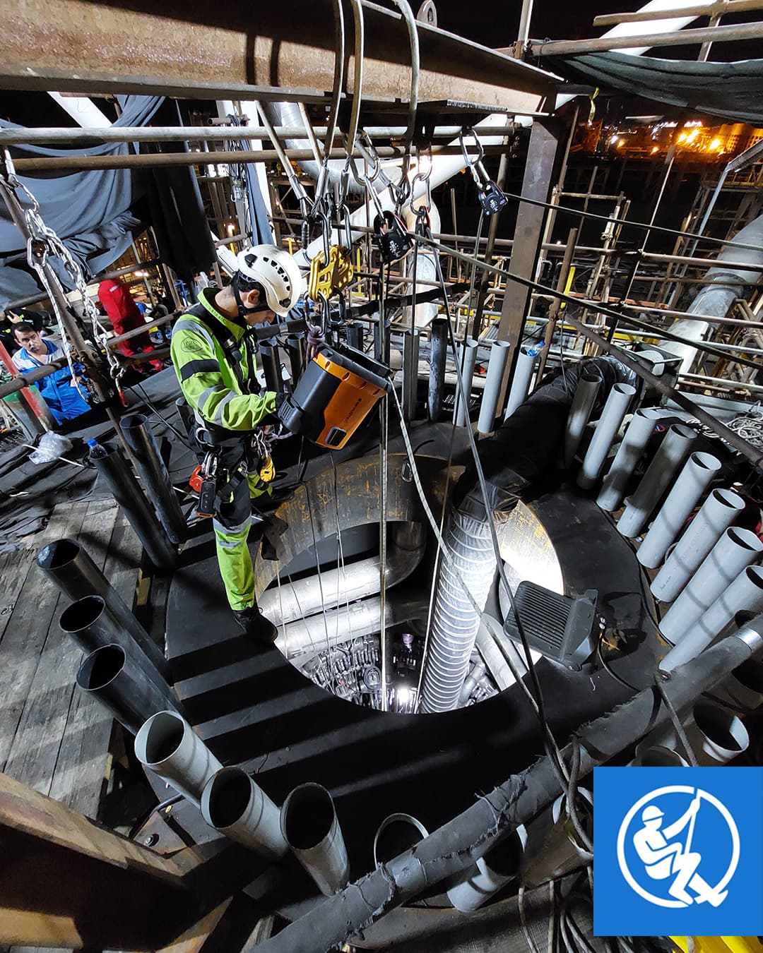 اعضای تیم اوج‌ نماکاران ایرانیان