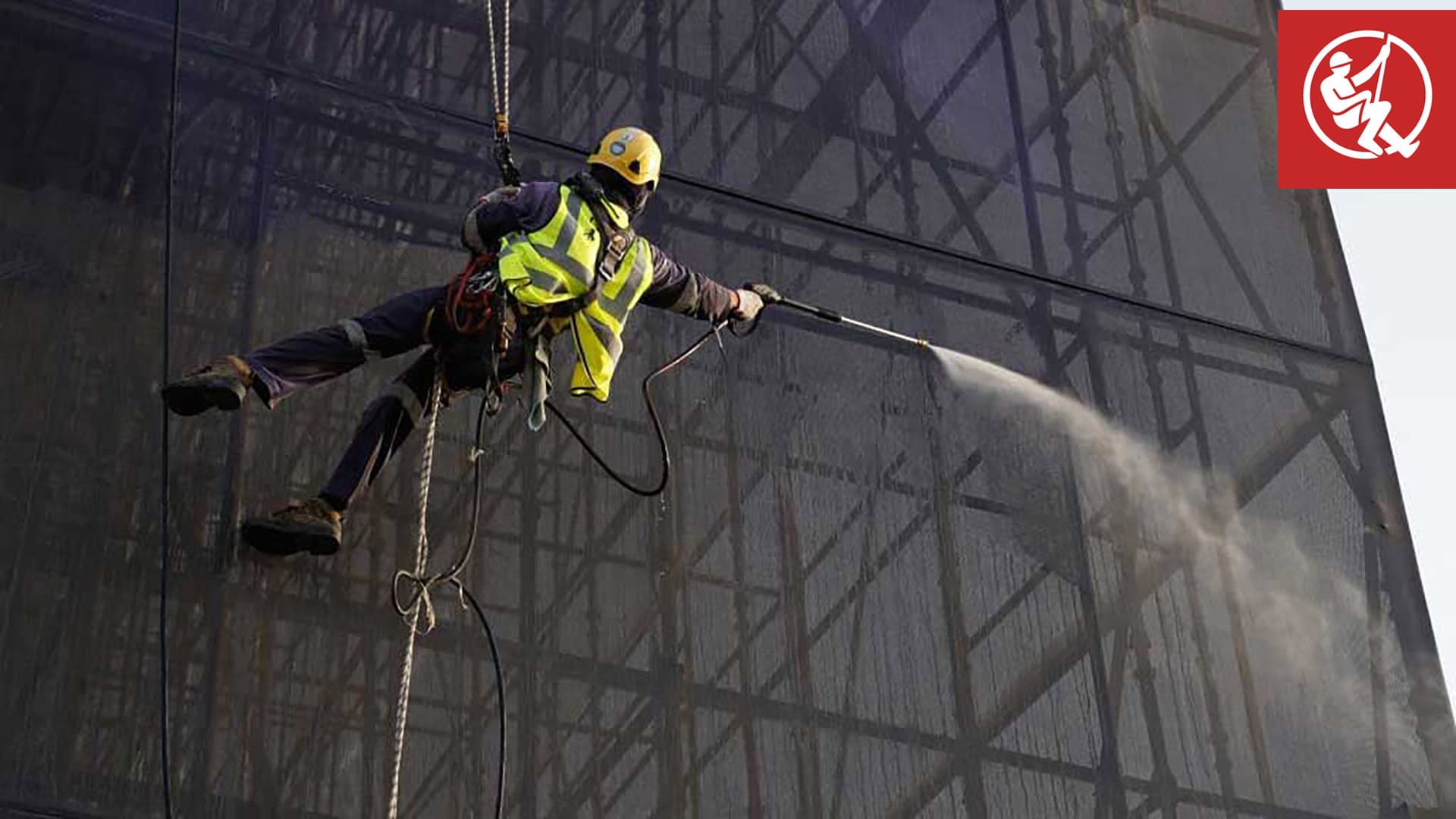 Wide carousel image 3