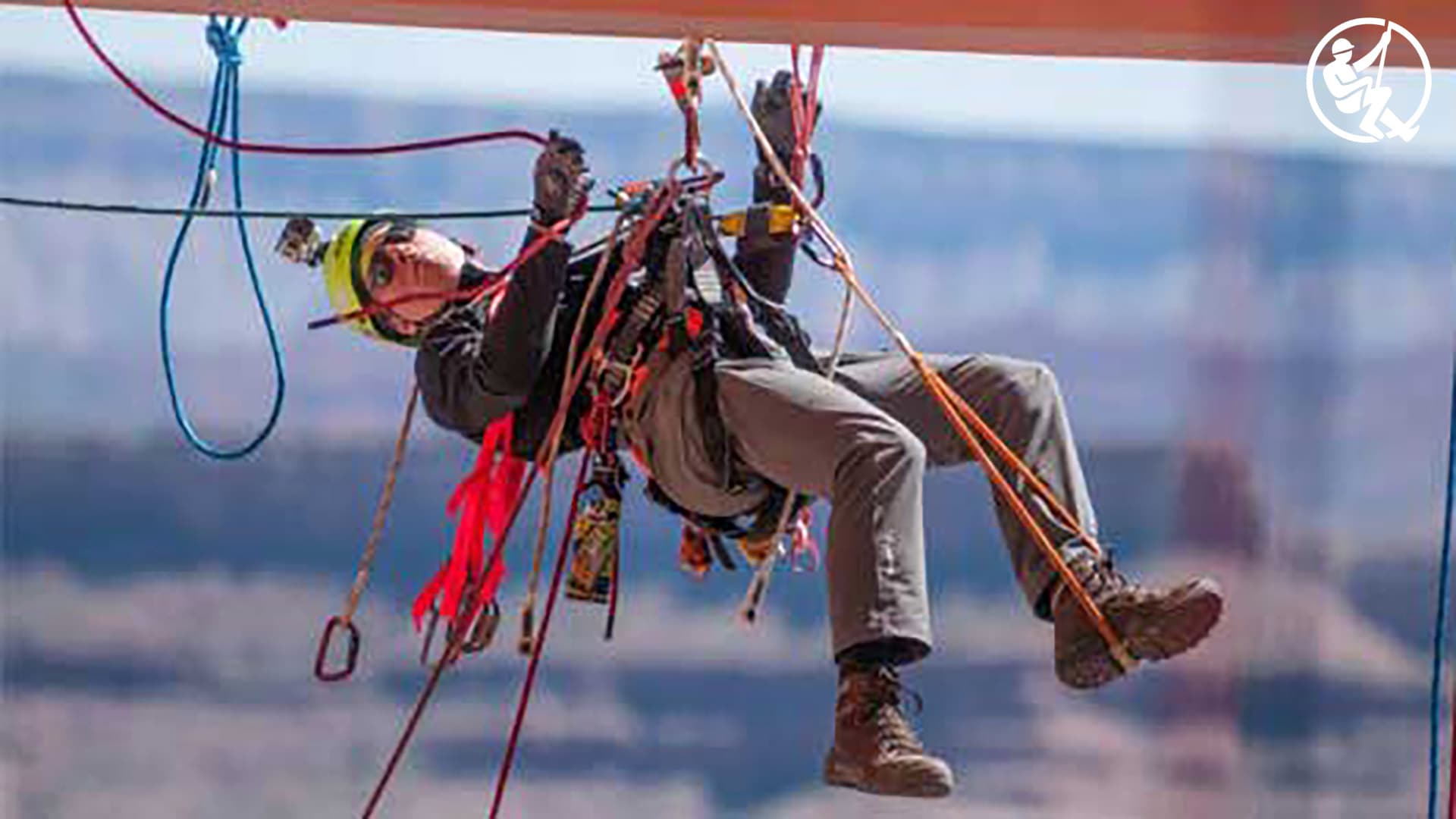 آیین‌نامه ایمنی کار در ارتفاع