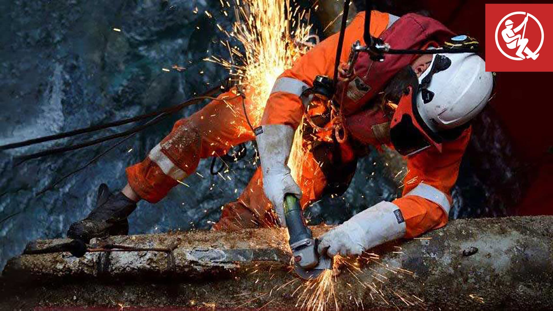 Wide carousel image 4